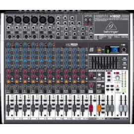 Behringer Xenyx X1832USB 