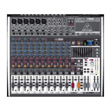 Behringer Xenyx X1832USB 